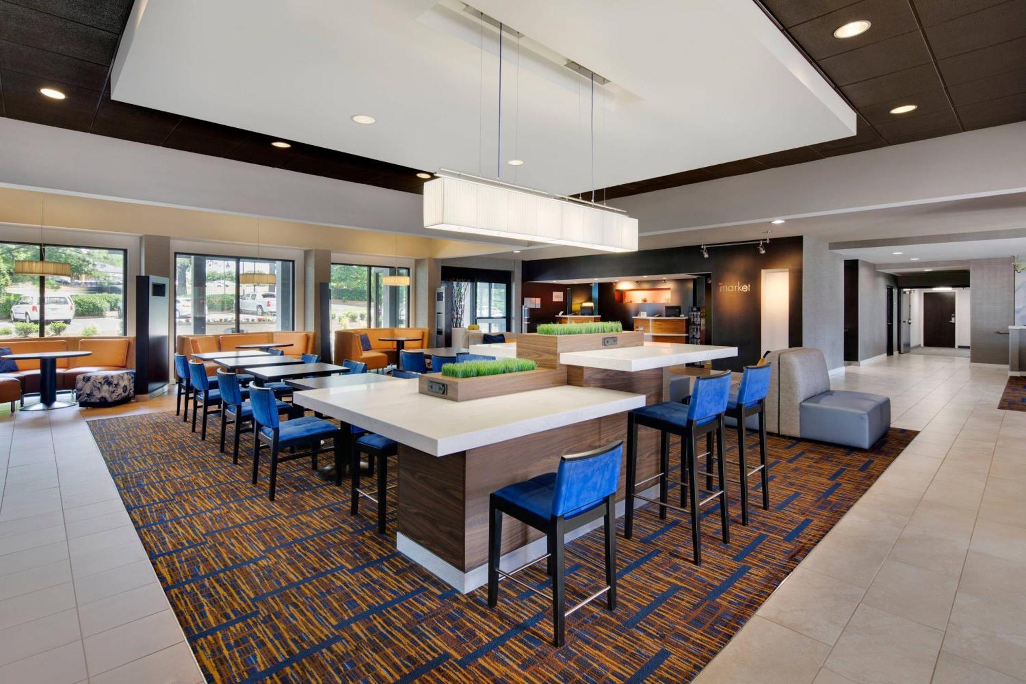 Готель Courtyard Atlanta Norcross/Peachtree Corners Екстер'єр фото